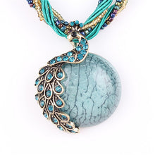 Load image into Gallery viewer, Blue natural crystal stone pendant necklace