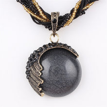 Load image into Gallery viewer, Blue natural crystal stone pendant necklace