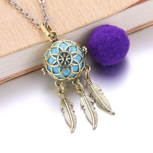 Load image into Gallery viewer, Locket Necklace