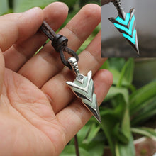 Load image into Gallery viewer, Glowing Green Arrow necklace